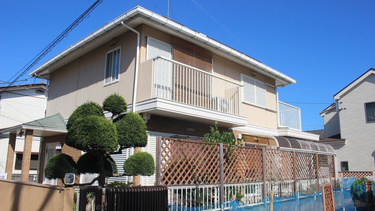 今回ご紹介するのは、水戸市にあるT様邸の外壁と屋根の塗装工事