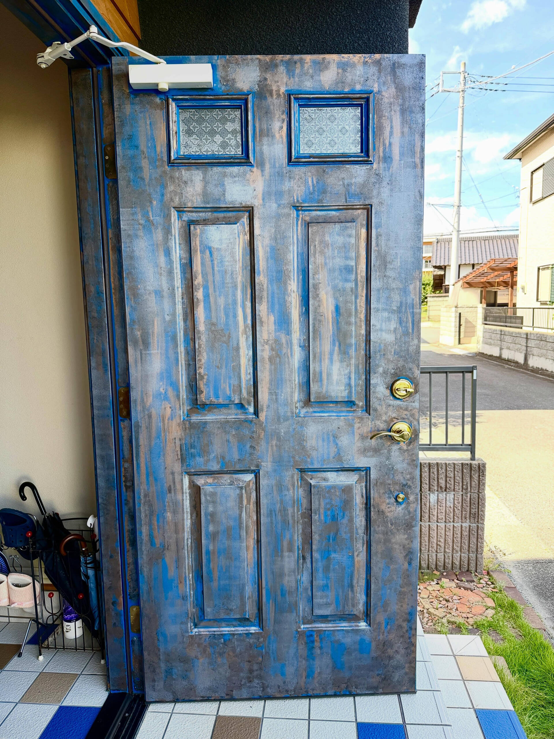 夢の玄関ドアへ変身！